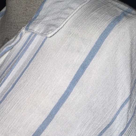 Thread & Supply White and Blue Striped Button Down Shirt Women’s Top Small - Picture 9 of 12